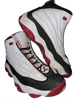 Jordan Pro Strong Sneakers